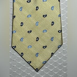 Tommy Hilfiger yellow blue striped paisley tie 100% imported silk made in USA